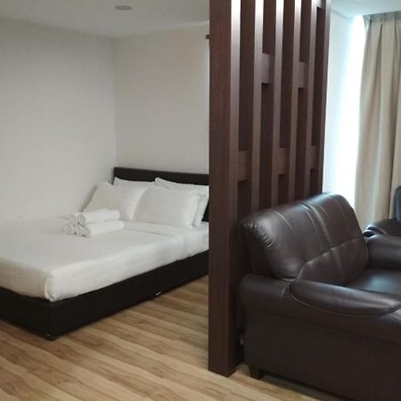 Classy Studio Apartment Kota Bharu Exterior foto