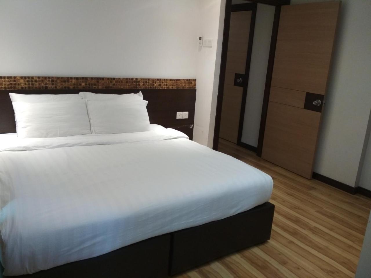 Classy Studio Apartment Kota Bharu Exterior foto
